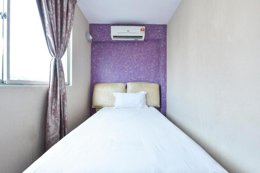 Grand Ct Hotel Malacca Exterior photo